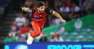 Usman Khan shines in Melbourne Renegades victory
