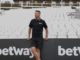 Kevin Pietersen Walks Around The Oval