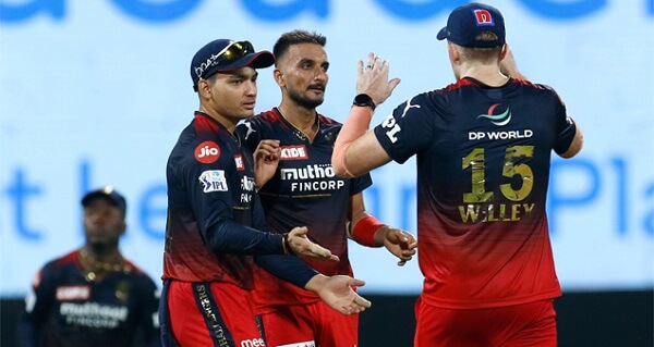 In IPL 2022 Match 6 between Royal Challengers Bangalore and Kolkata Knight Riders, Harshal Patel became the first to get two consecutive wicket maidens.