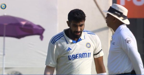 Why Are Indian Cricketers Wearing Black Armbands in 3rd Test?