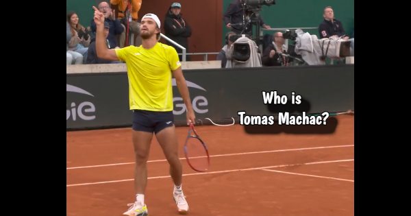 Who is Tomas Machac?